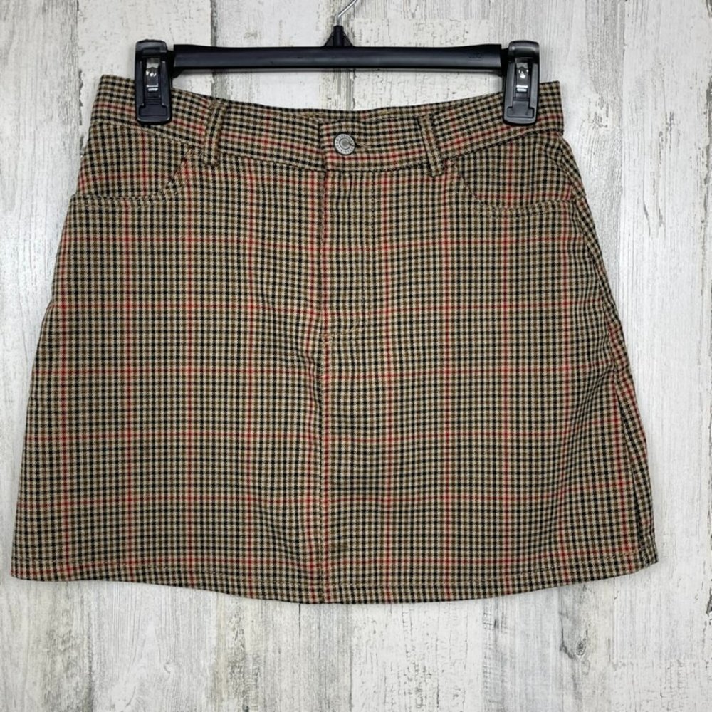 Brandy Melville John Galt plaid mini skirt light dark academia preppy Small‎